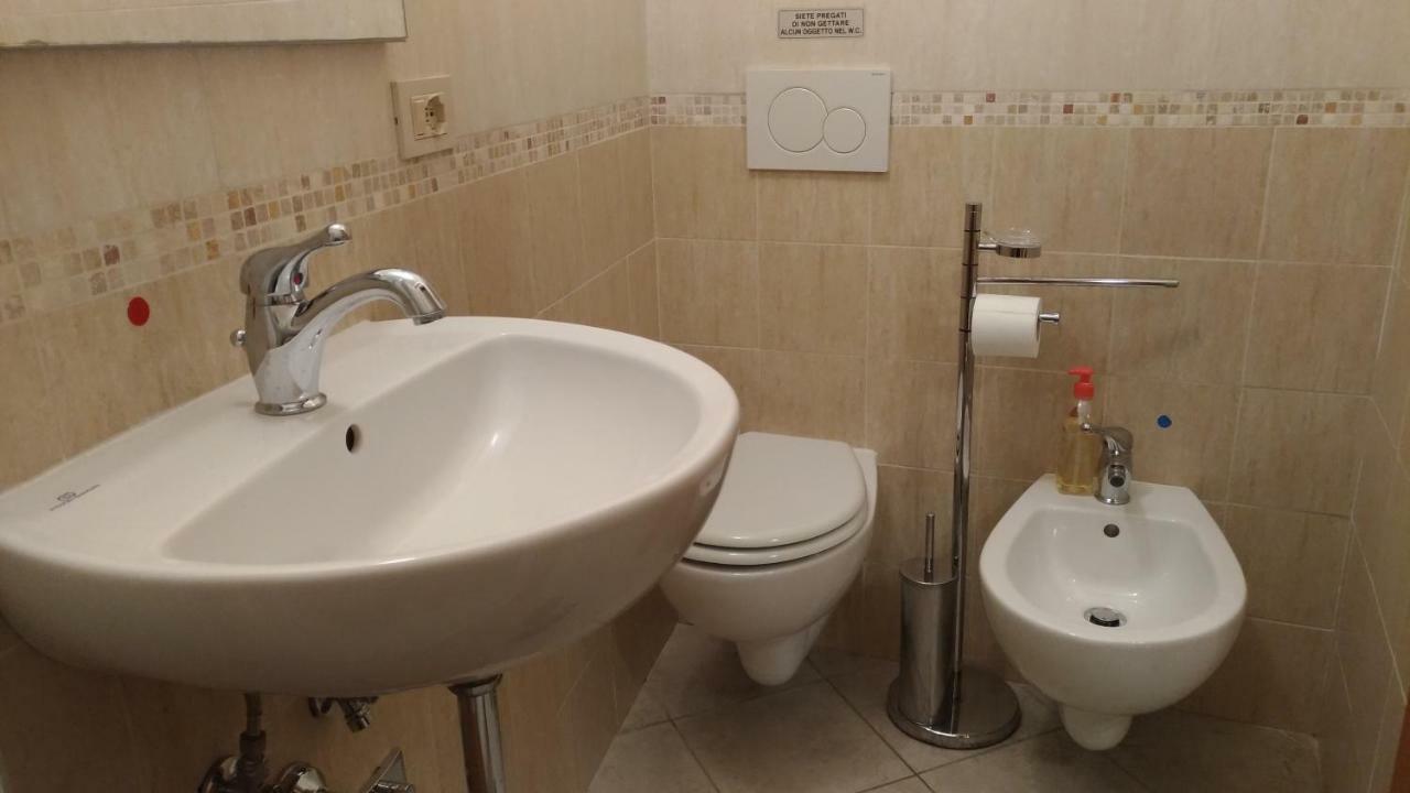 פיזה Alfieri Bed & Breakfast מראה חיצוני תמונה
